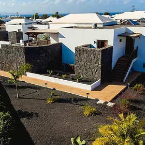 villa-davinci-playa-blanca.in-canary-islands.com/