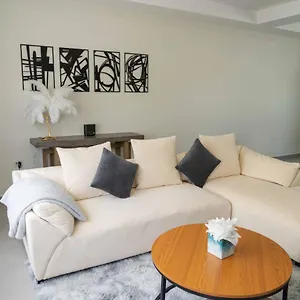 spacious-3bd-w-cozy-pool.comcaribbean.com/